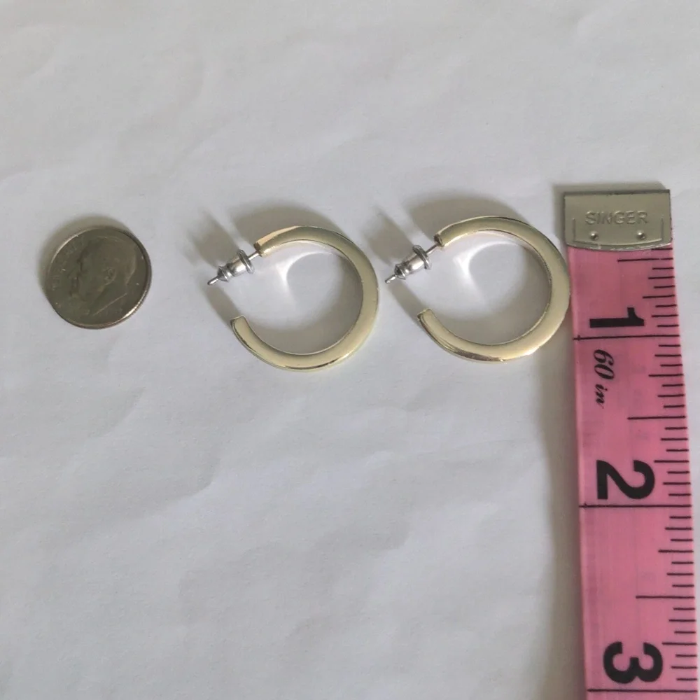 Hand Crafted elegant silver